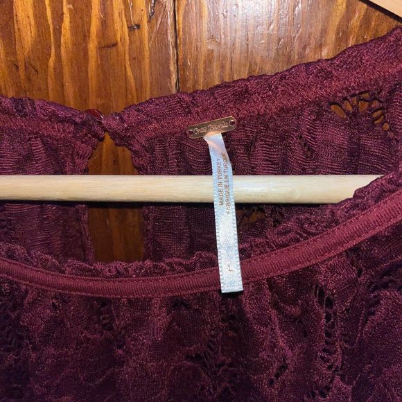 Free People Womens Olivia Blouse Wine Red Floral Long Sleeve Keyhole Lace Large - Picture 5 of 9
